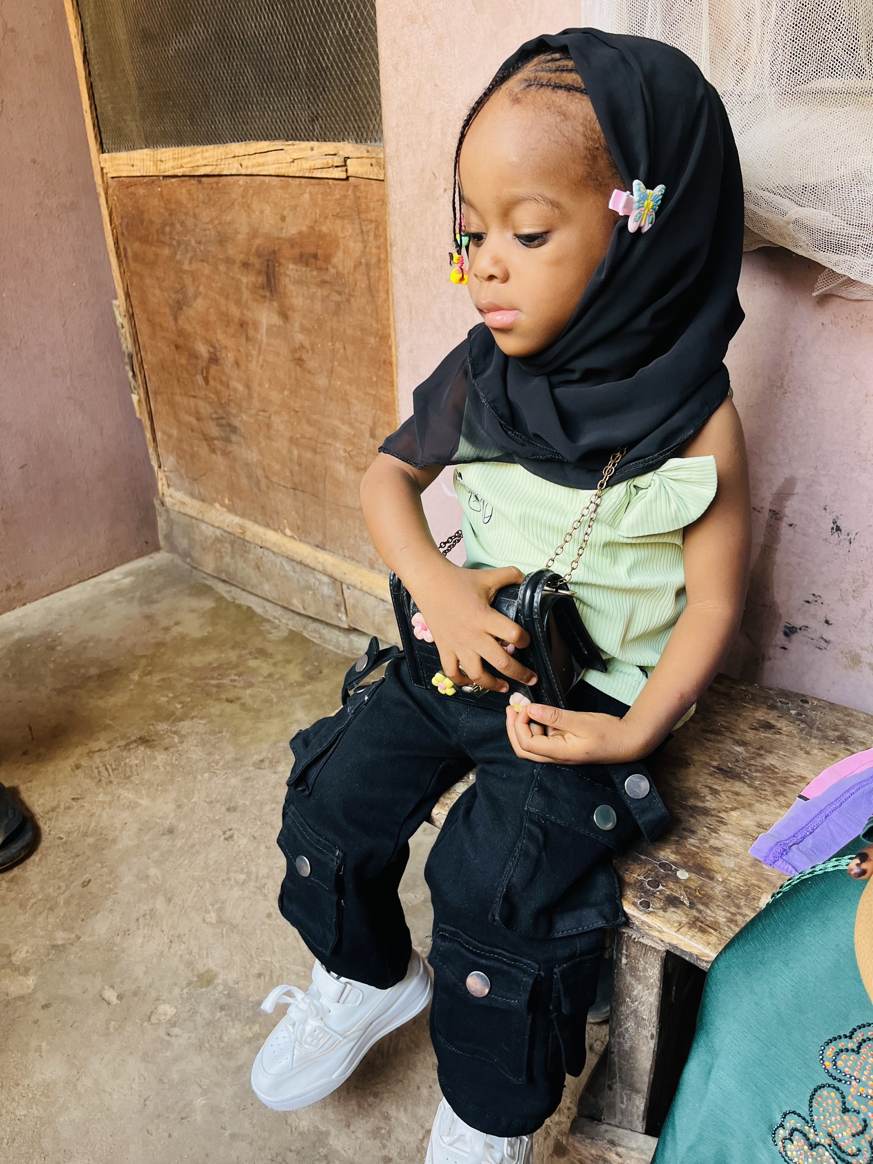 Aisha M Kiyam Ahmad 