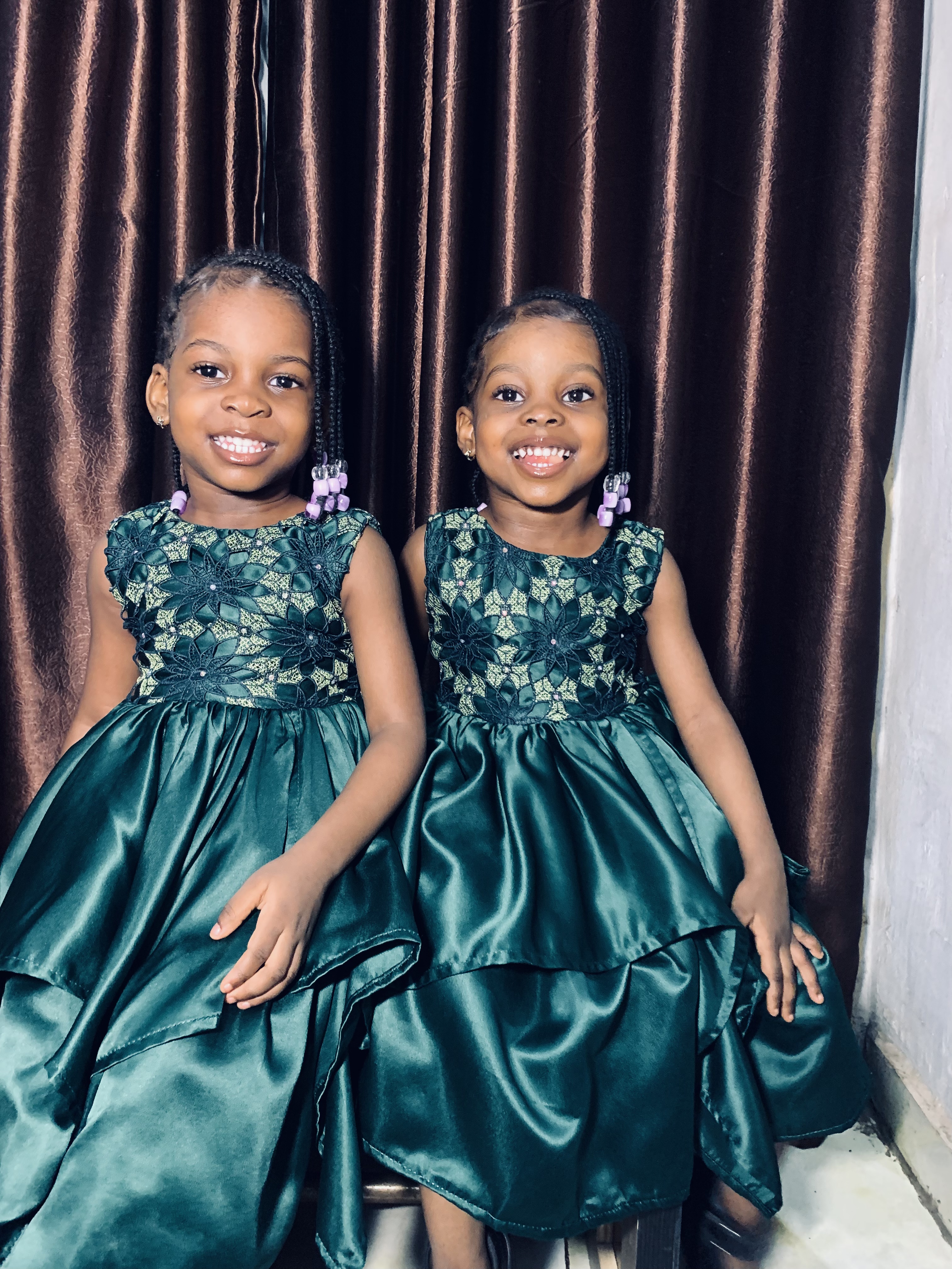 Eva And Grace (Twin)